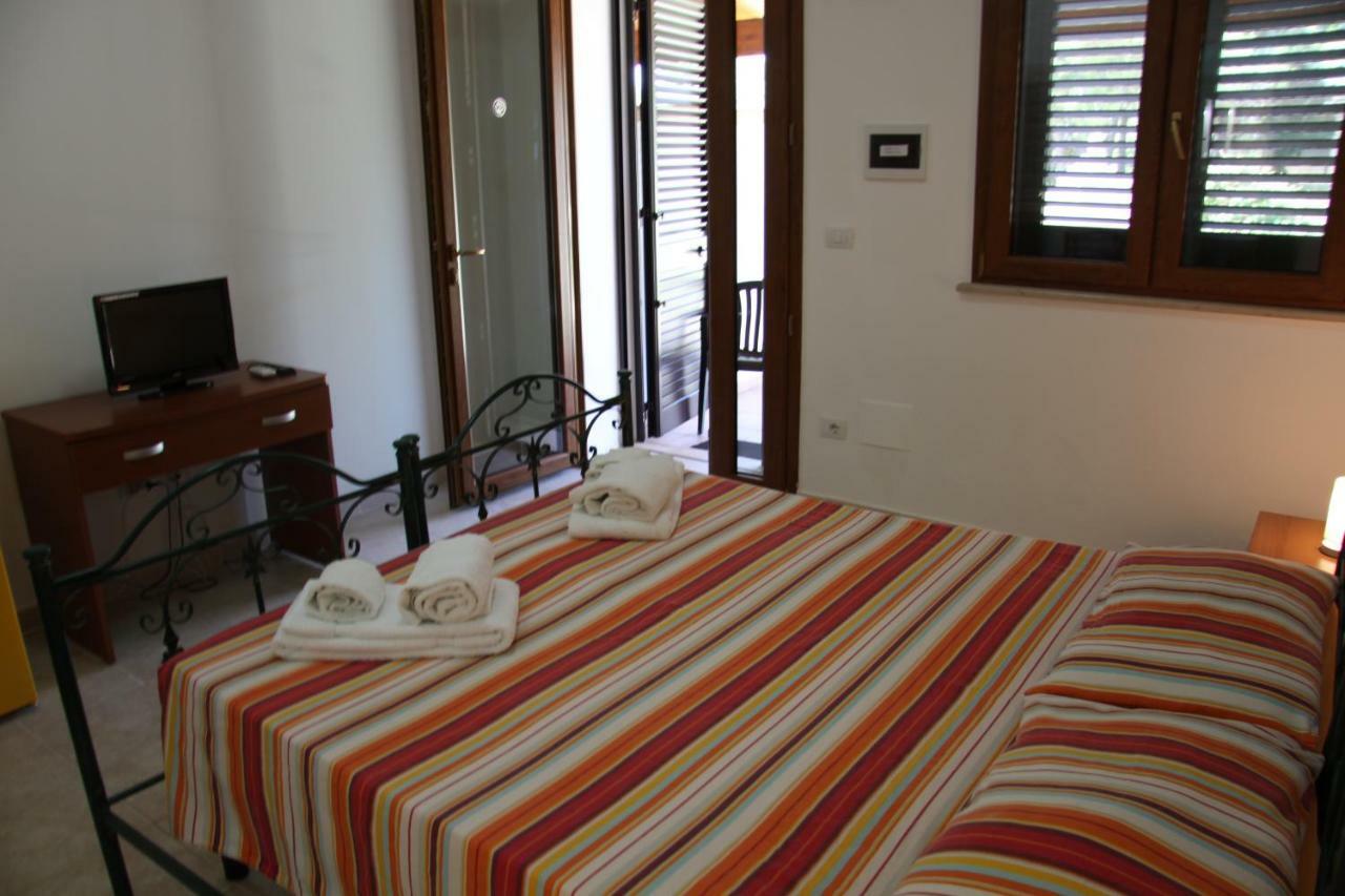 Il Casale Di Zio Marco Villa Torre Chianca Luaran gambar